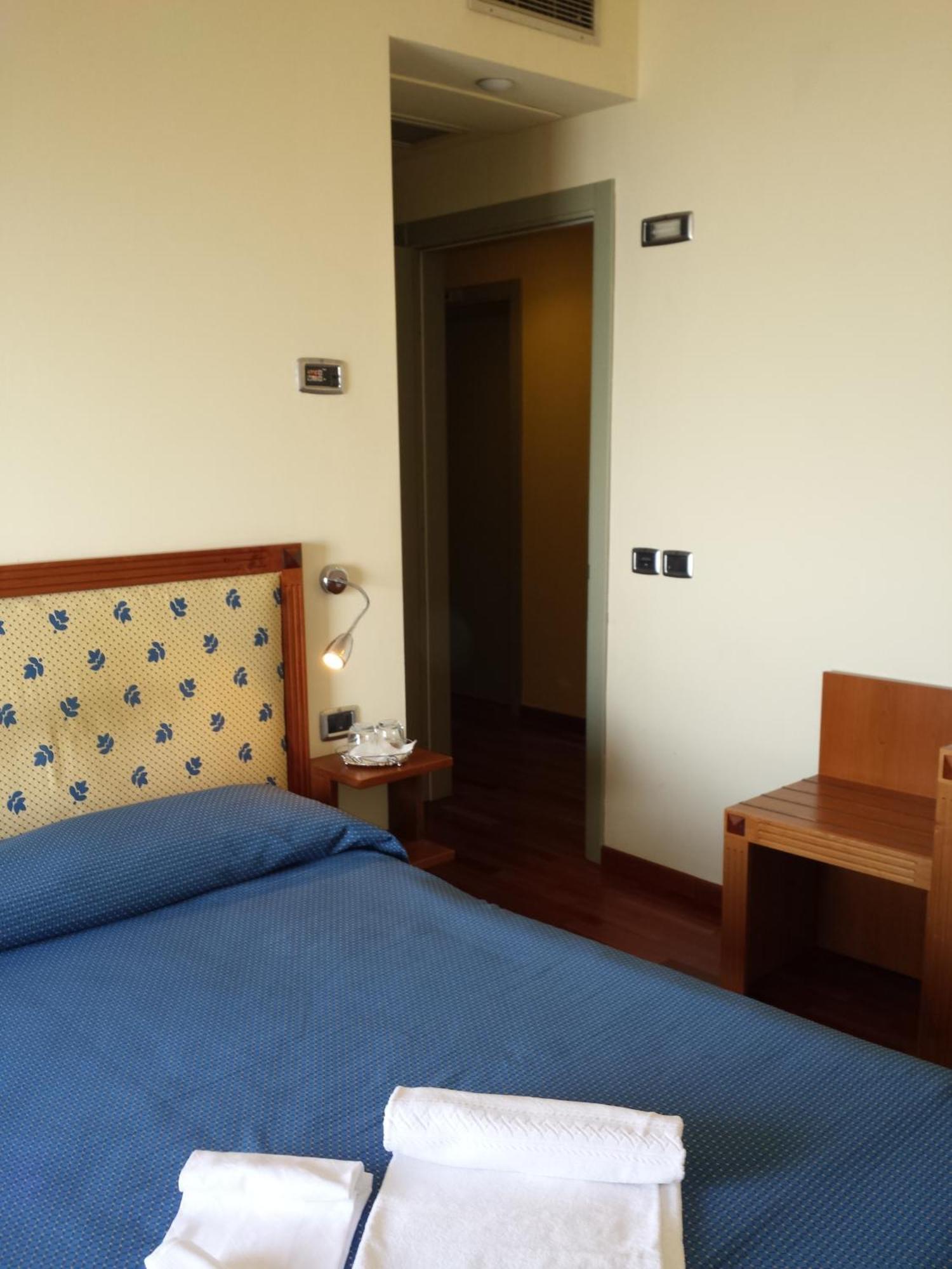 Hotel Il Castellaccio Piccione Номер фото
