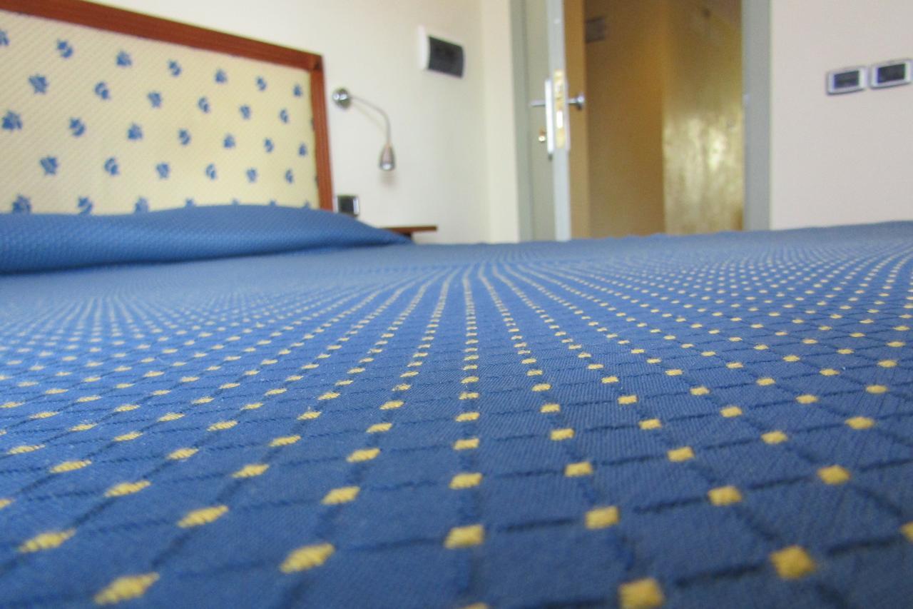 Hotel Il Castellaccio Piccione Экстерьер фото