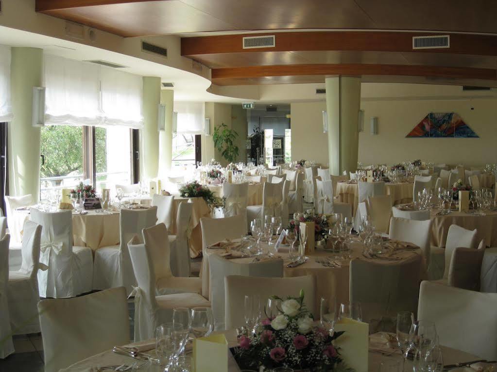 Hotel Il Castellaccio Piccione Экстерьер фото